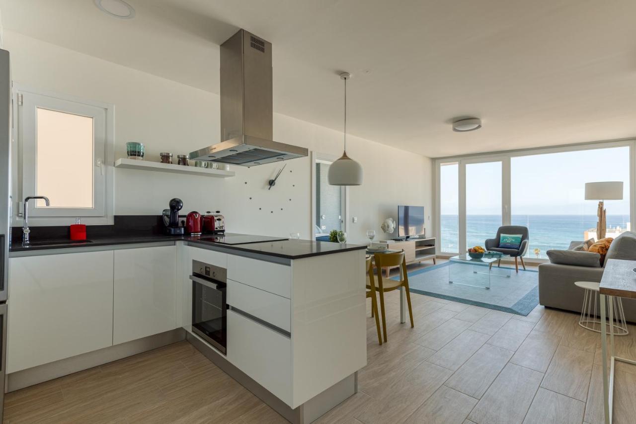 Elegant Living With Great Views Of Las Canteras Beach Las Palmas Exterior photo